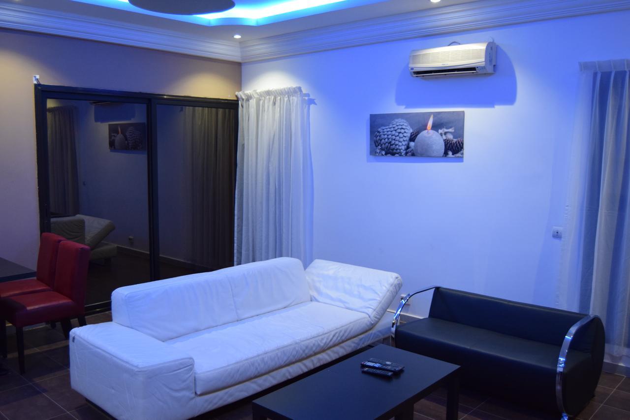 Residence Blue Hotel Thies Екстериор снимка